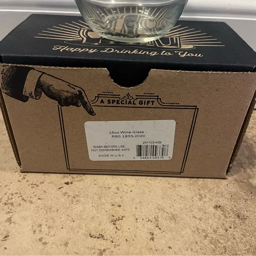 Ruth Bader Ginsburg 15oz stemless wine glass NIB new clear laser etched cup RBG
